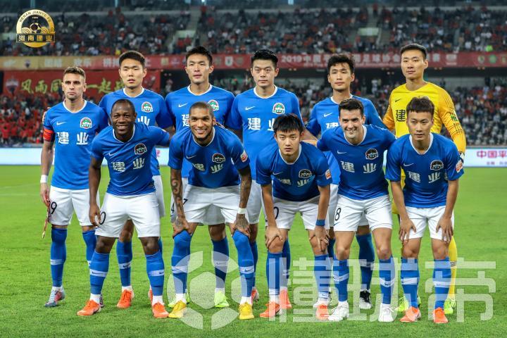 建业主场负于深圳佳兆业,保级任务异常艰巨的简单介绍 建业主场负于深圳佳兆业,保级任务异常艰巨的简单介绍