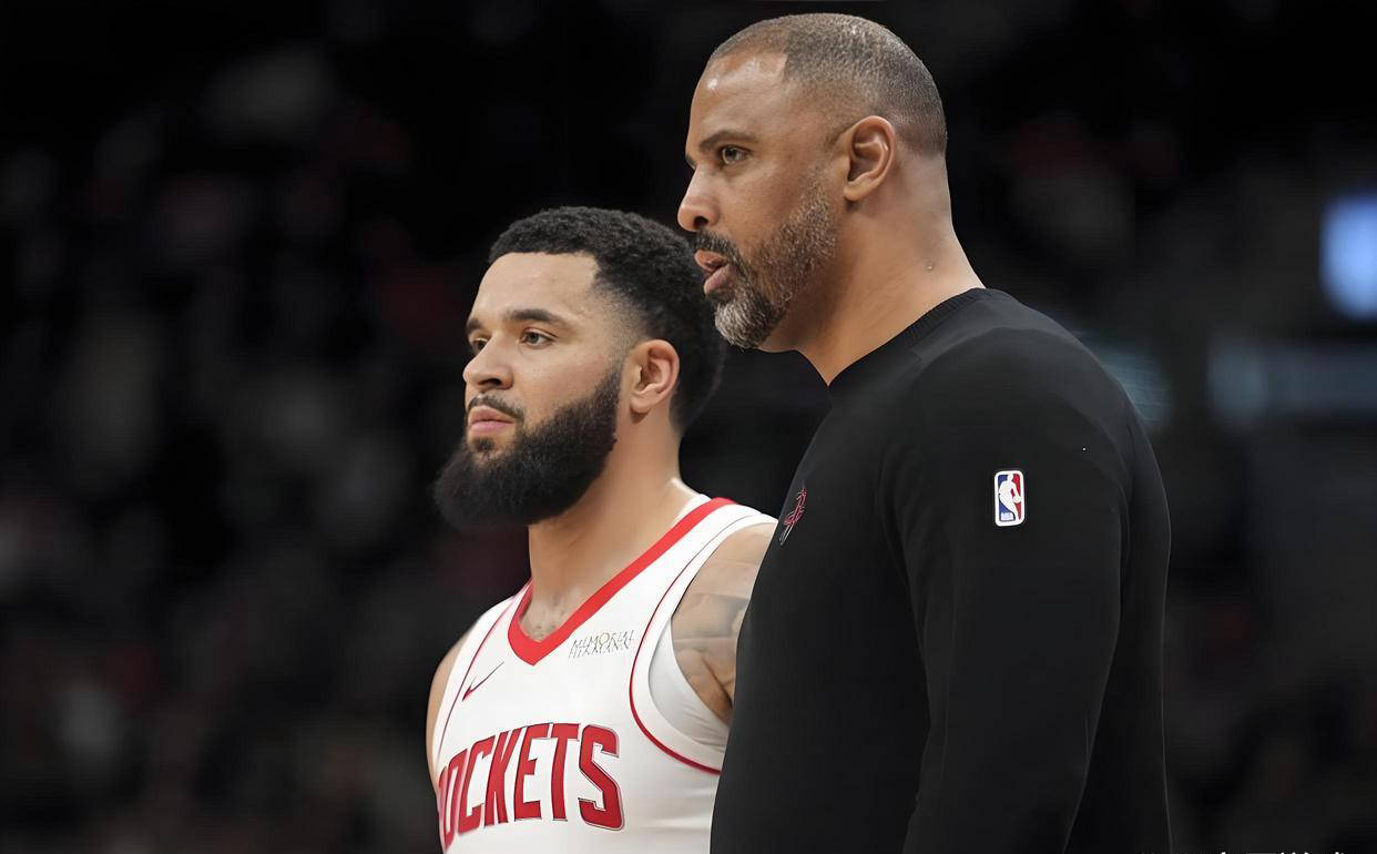 卡尔蒂斯战术调整,关键球员或将首发出战 卡尔蒂斯战术调整,关键球员或将首发出战