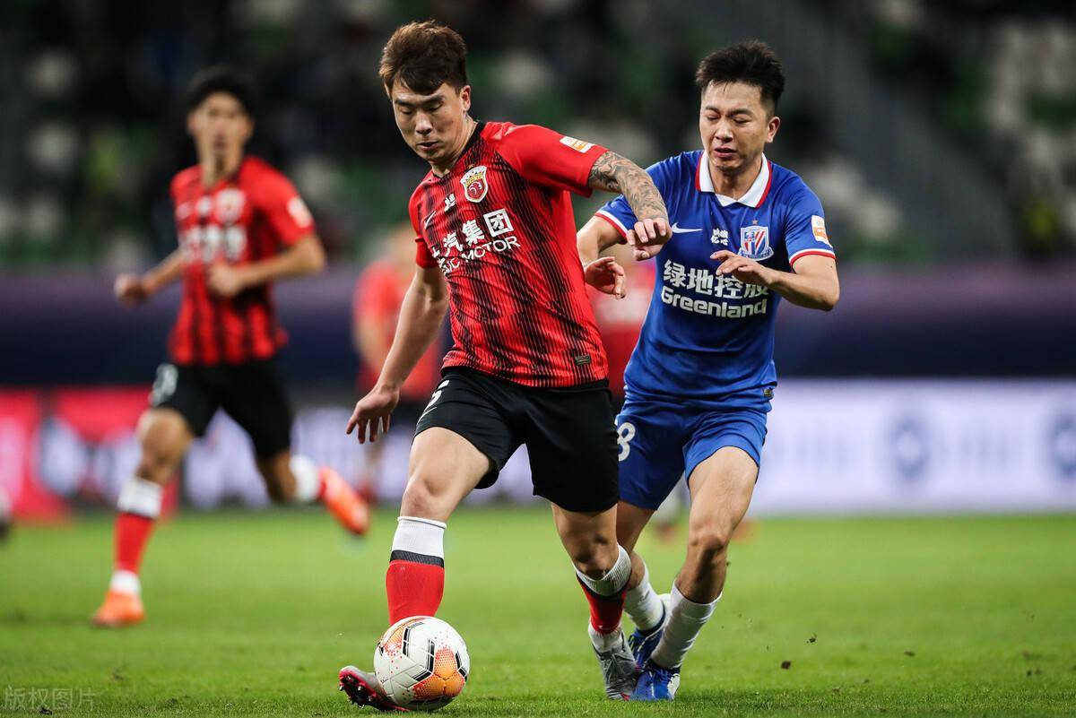 包含蒙特雷伤病名单更新，关键球员状态备受关注的词条