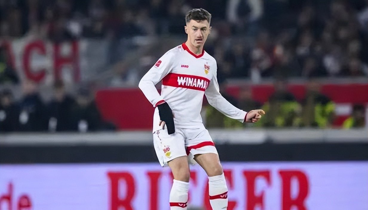 关于皇家马德里又一场压倒性胜利,积分榜排名上升的信息 关于皇家马德里又一场压倒性胜利,积分榜排名上升的信息