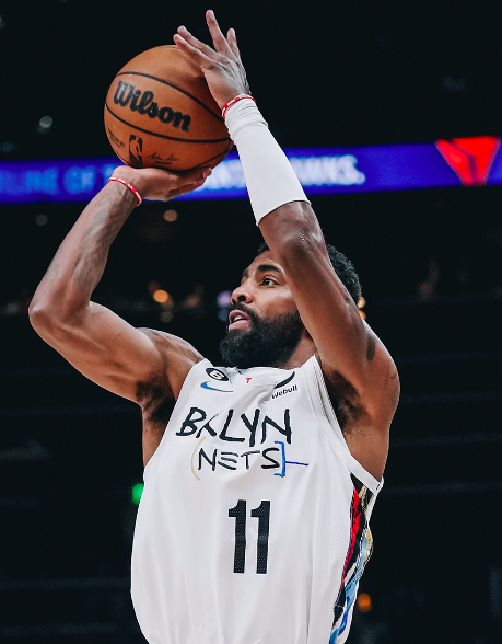 篮网胜开拓者,欧文单场轰下33分 篮网胜开拓者,欧文单场轰下33分