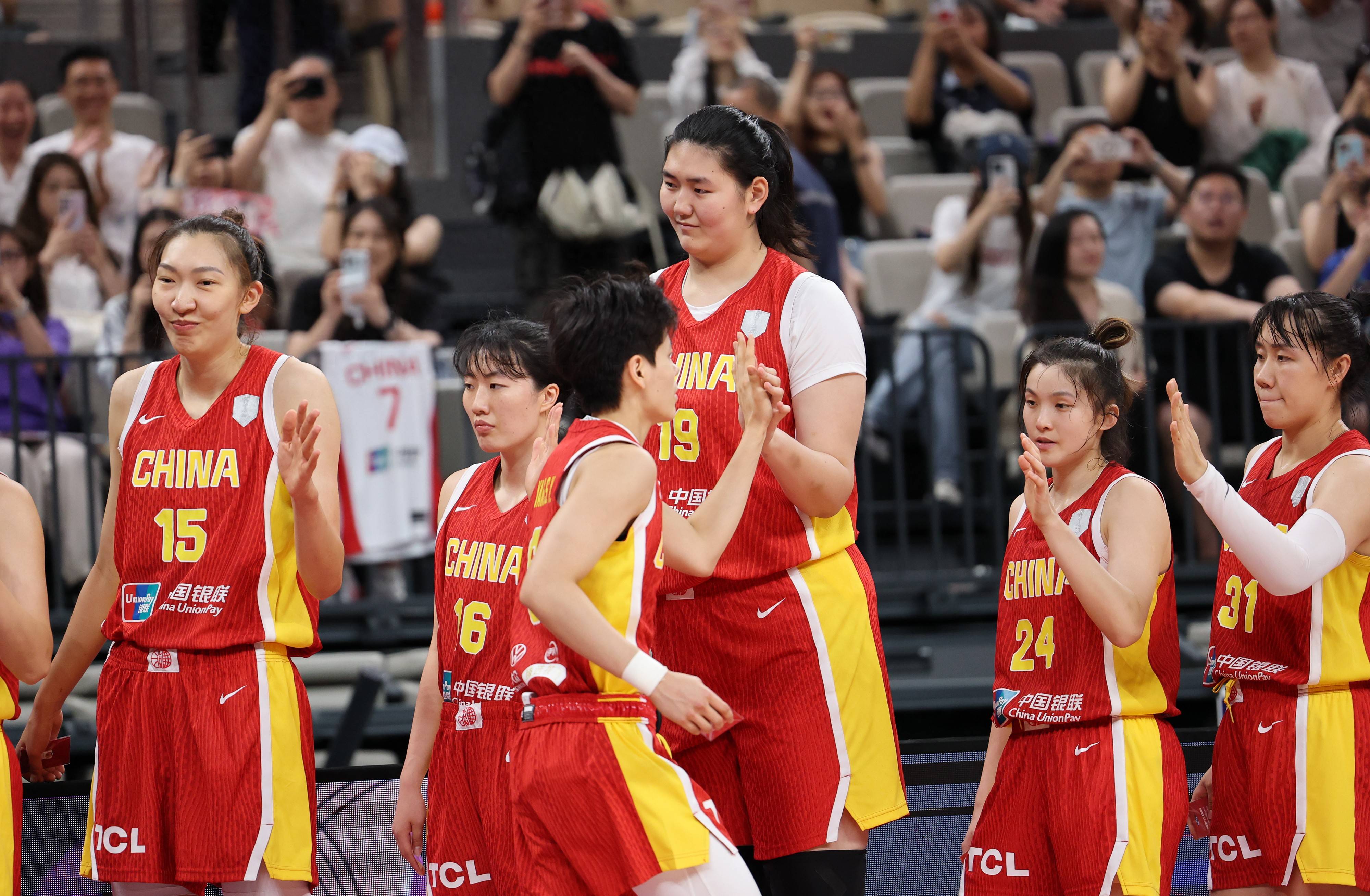 中国队将对阵韩国,争夺亚洲杯冠军 中国队将对阵韩国,争夺亚洲杯冠军