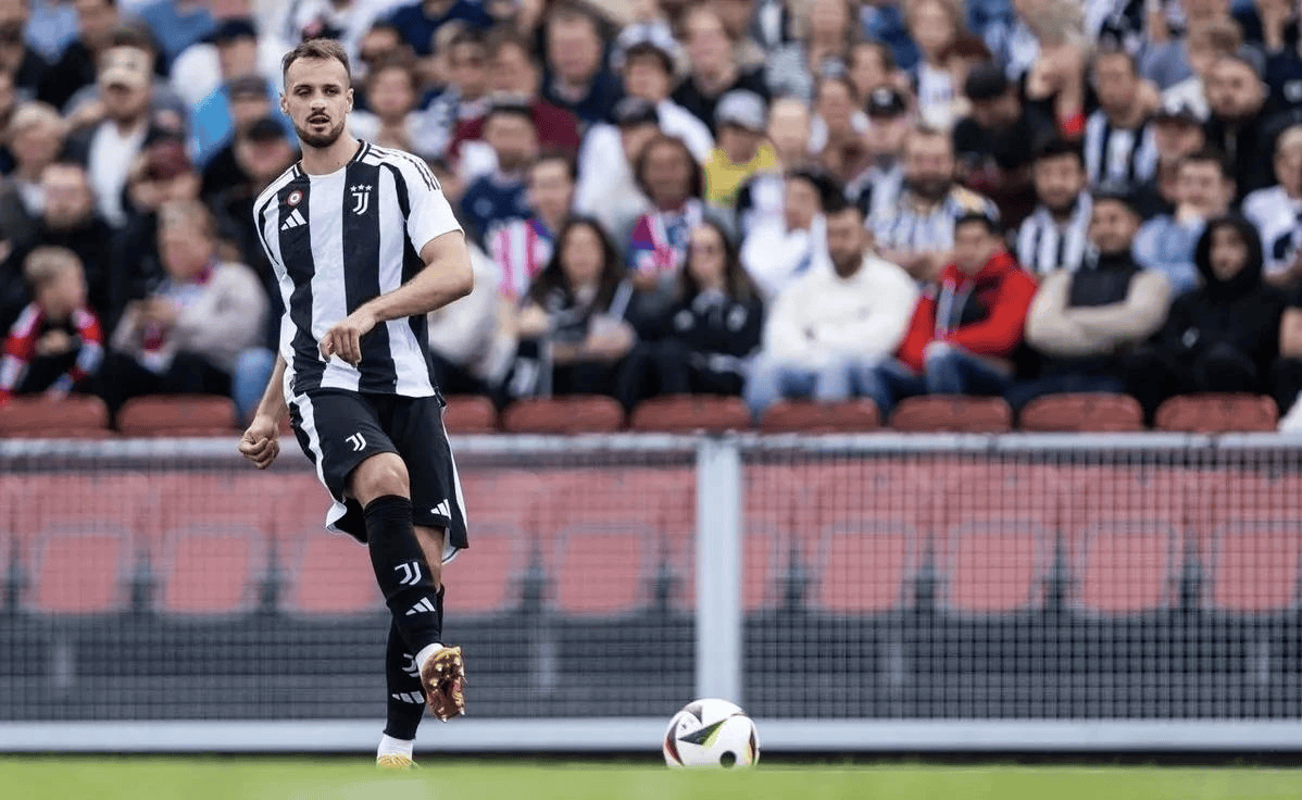 赛季第一场比赛:尤文图斯负于强敌同城战的简单介绍 赛季第一场比赛:尤文图斯负于强敌同城战的简单介绍