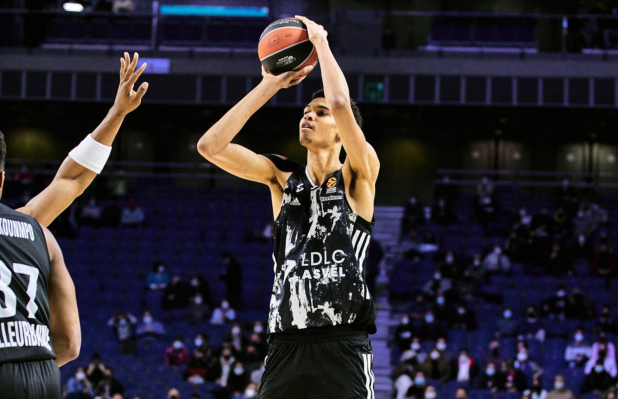 篮球明星采访:托尼-帕克谈论自己的职业生涯的简单介绍 篮球明星采访:托尼-帕克谈论自己的职业生涯的简单介绍