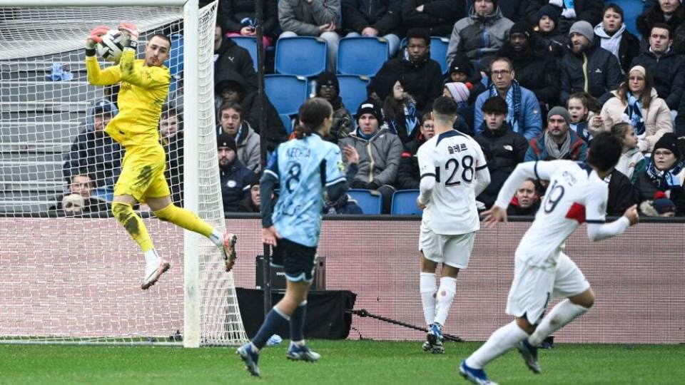 包含雷恩凭借一场胜利,积分登顶榜首的词条 包含雷恩凭借一场胜利,积分登顶榜首的词条