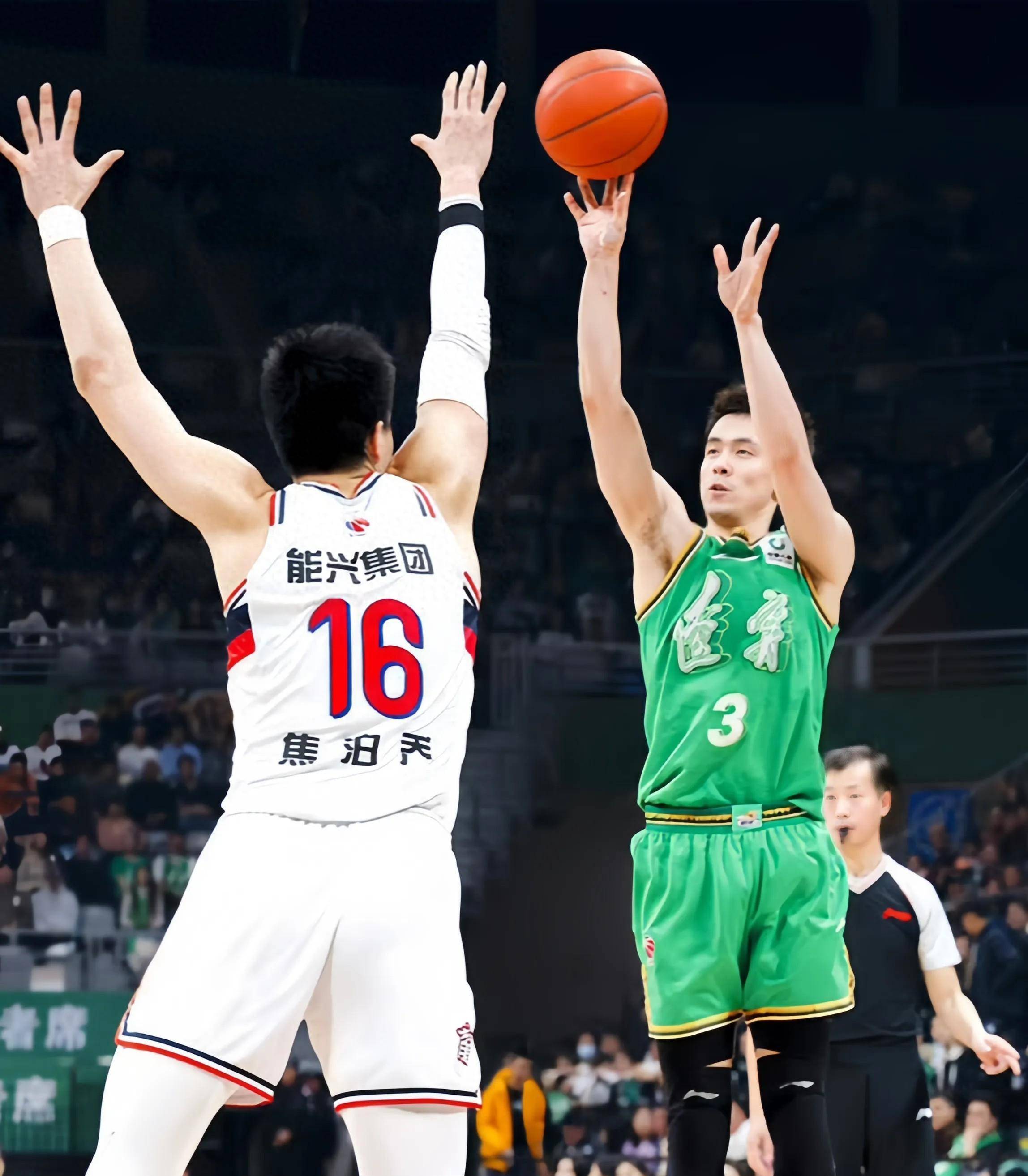 包含CBA球员技艺精湛,赛场上的精彩瞬间感动全场的词条 包含CBA球员技艺精湛,赛场上的精彩瞬间感动全场的词条