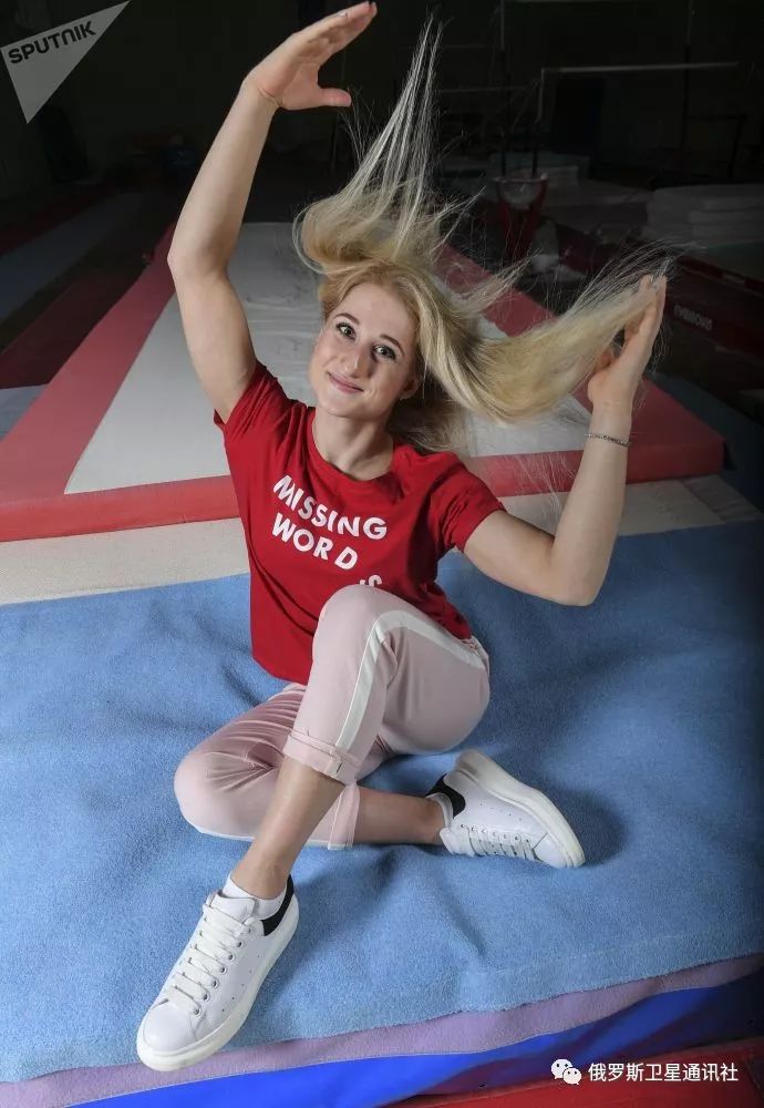 俄罗斯国家女子足球队实力抢眼 俄罗斯国家女子足球队实力抢眼