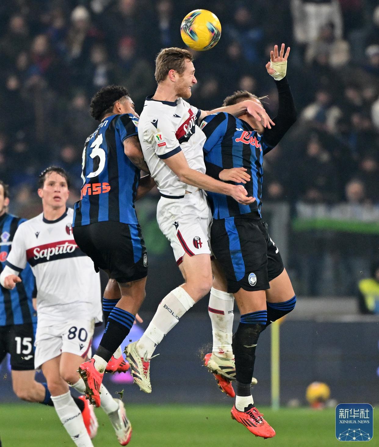 博洛尼亚攻势犀利，轻松战胜对手