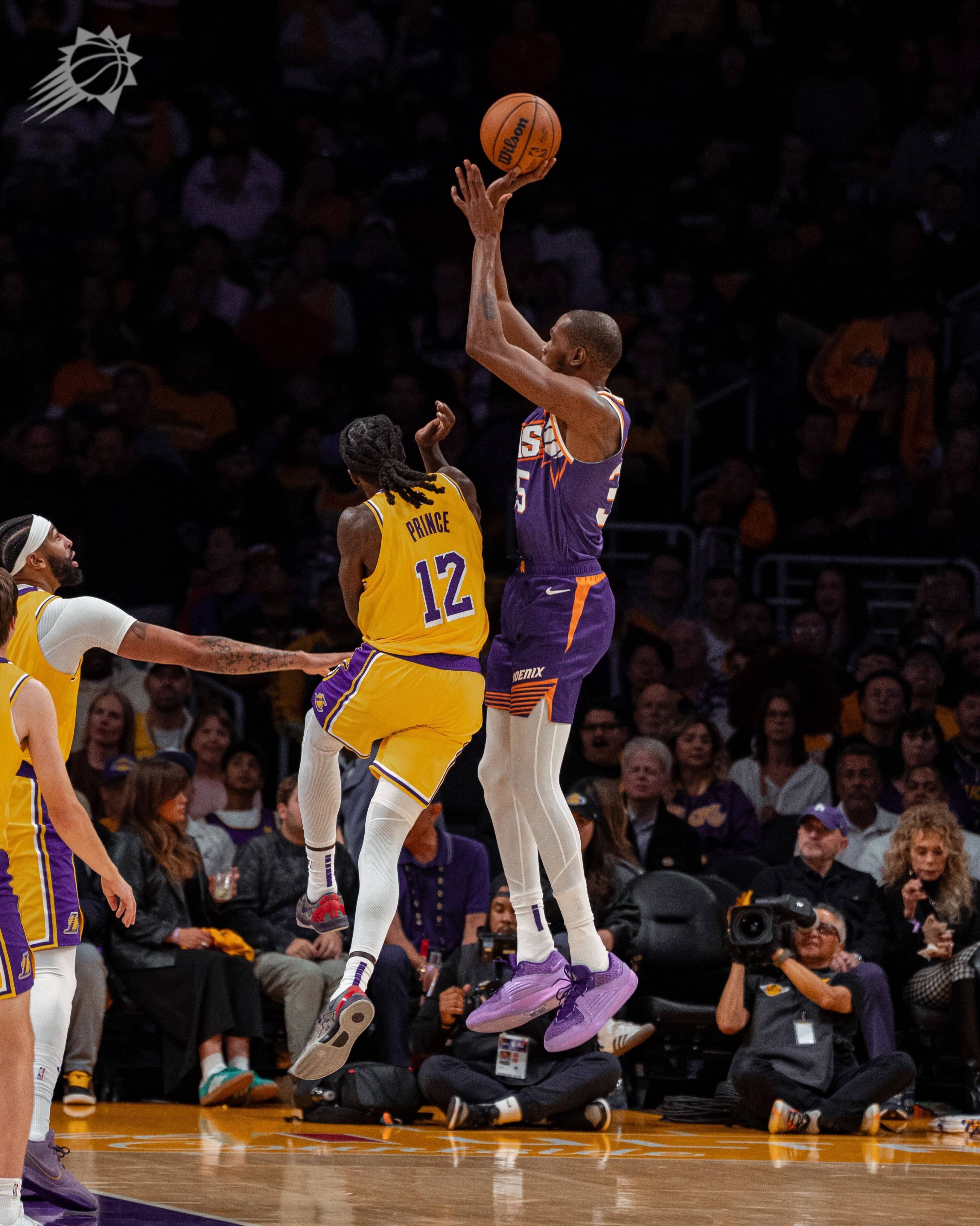 湖人惜败勇士遭三连败,詹姆斯27分全队最佳的简单介绍 湖人惜败勇士遭三连败,詹姆斯27分全队最佳的简单介绍