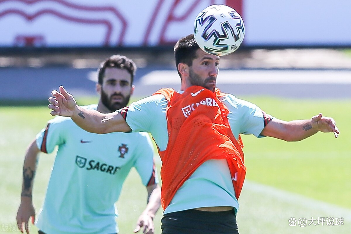 维罗纳主场击败尤文图斯,实现大冷门 维罗纳主场击败尤文图斯,实现大冷门