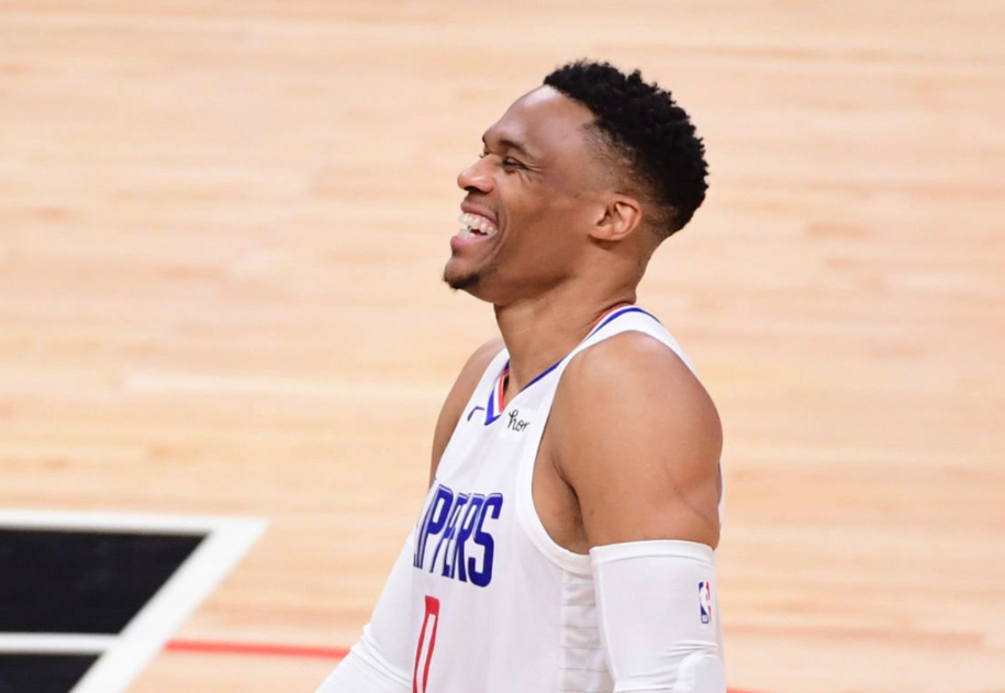 人胜独行侠,年轻新星班巴正当红的简单介绍 人胜独行侠,年轻新星班巴正当红的简单介绍